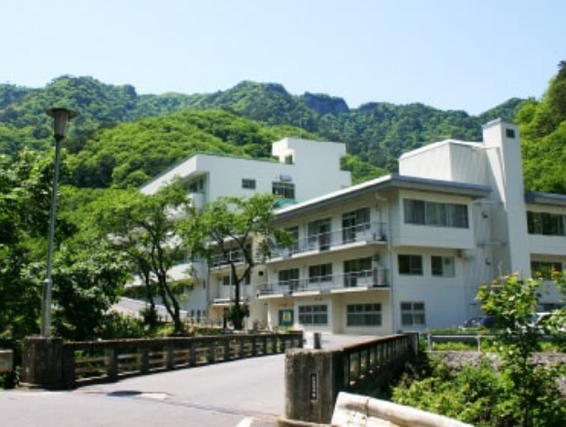 鹿教湯三才山リハビリテーションセンター三才山病院