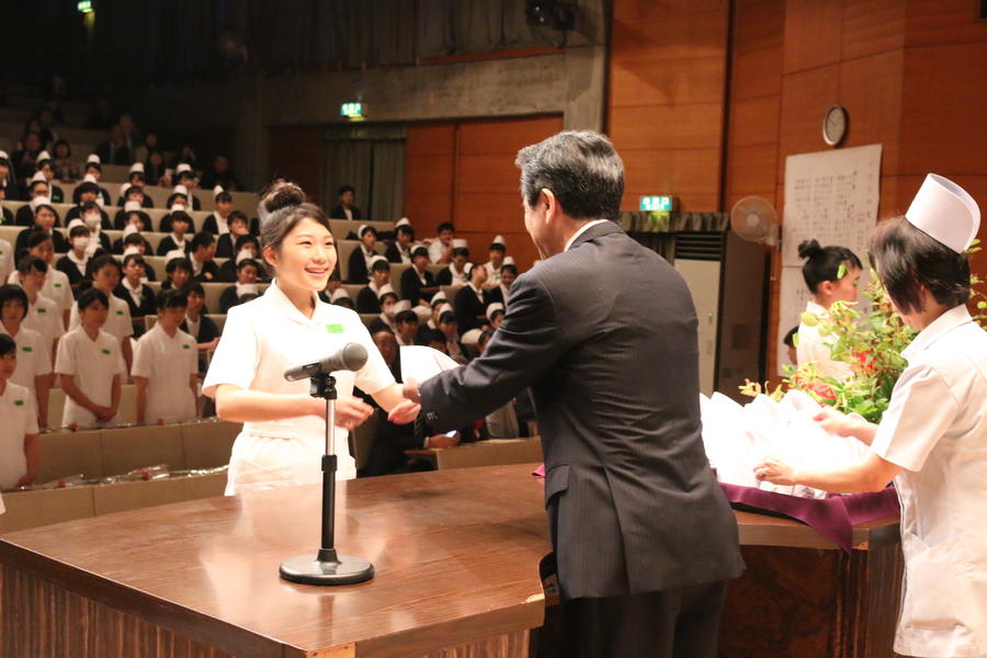 佐久総合病院看護専門学校 ja長野 厚生連 地域に密着した総合病院附属の看護専門学校です 長野県 佐久