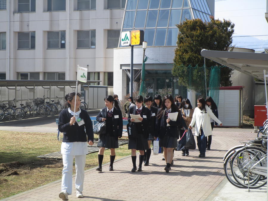 学校見学ツアー
